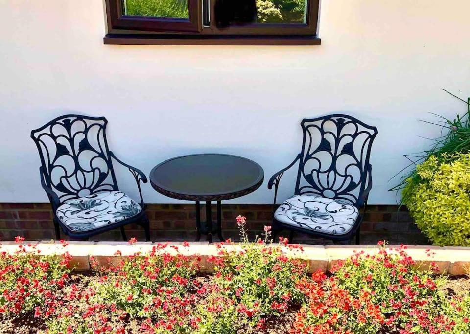 Linden Suite กอร์ริง ภายนอก รูปภาพ